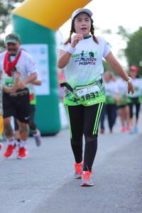 BIB: 1832
                            <button type="button" onclick="openModal(3656072)" class="btn btn-primary btn-sm float-right btn-popup" data-toggle="modal" data-target=".modal-high-quality">
                        <i class="fas fa-shopping-cart"></i> Add to Cart
                    </button>
                                            <button type="button" onclick="isThisMe(3656072, true)" class="btn btn-success btn-sm float-right btn-popup btn-isme hidden" data-toggle="tooltip" data-placement="bottom" title="นี่คือรูปของคุณใช่ไหม คลิกที่นี่เพื่อเอาเข้าอัลบั้ม">
                        <i class="fas fa-plus"></i> Add to album
                    </button>
                    <button type="button" onclick="isThisMe(3656072, false)" class="btn btn-warning btn-sm float-right btn-popup btn-isnotme hidden">
                        <i class="fas fa-ban"></i> Remove from album
                    </button>